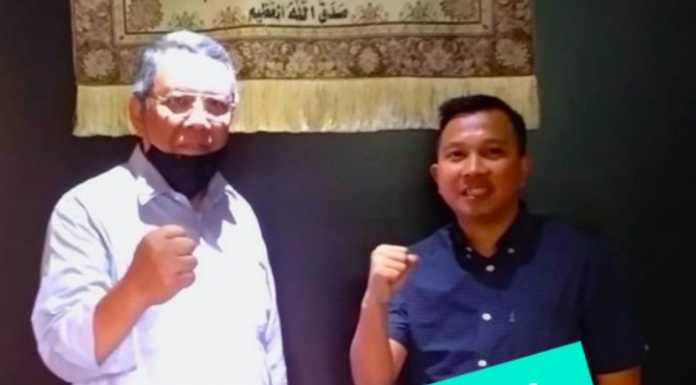 Benyamin davnie bersama Cholid. (Foto/istimewa)