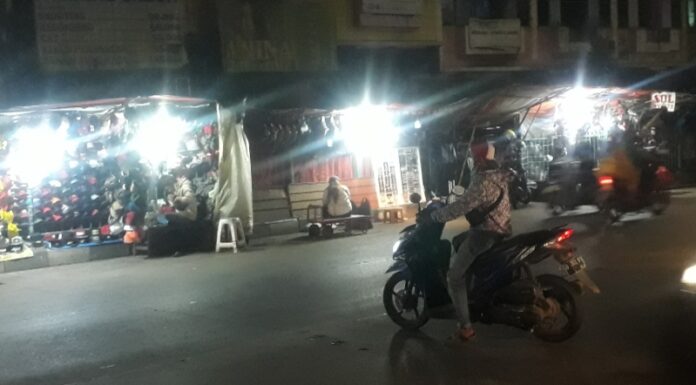 PPKM Darurat Dibuat Kucing-Kucingan, Wali Kota Tangsel Akan Lakukan Jam Malam