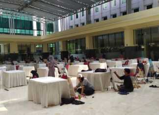 Penyelenggaraan lomba MTQ XII di Loby Pasar Rakyat Balaikota Tangerang Selatan.